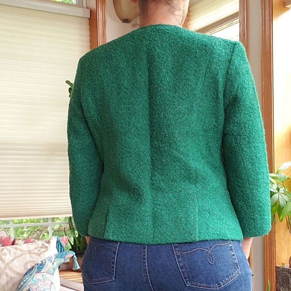 CAbi Kelly Green Ivy Wool Blend Boucle Blazer - Picture 4 of 8